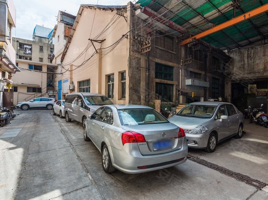 实业大厦商务中心 