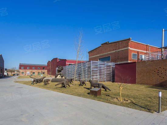 吉里国际艺术区 