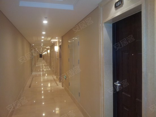 金隅大成玲珑天地 