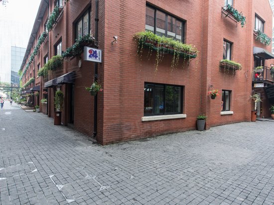 半岛湾时尚文化创意园 