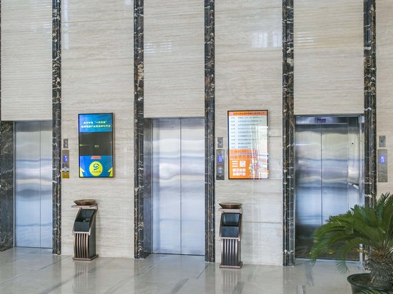 九州众创科技孵化器 