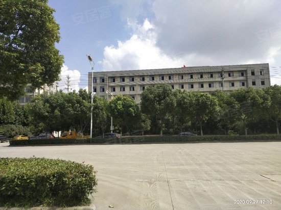 火龙地路2658号研发楼 