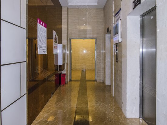 新熙门财富中心 