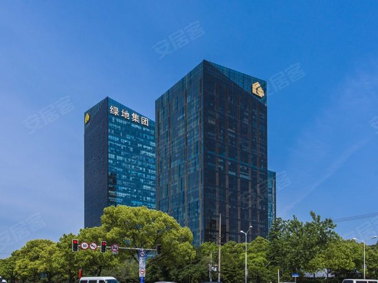 绿地科技岛广场