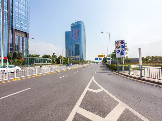 前海卓越宝中时代广场