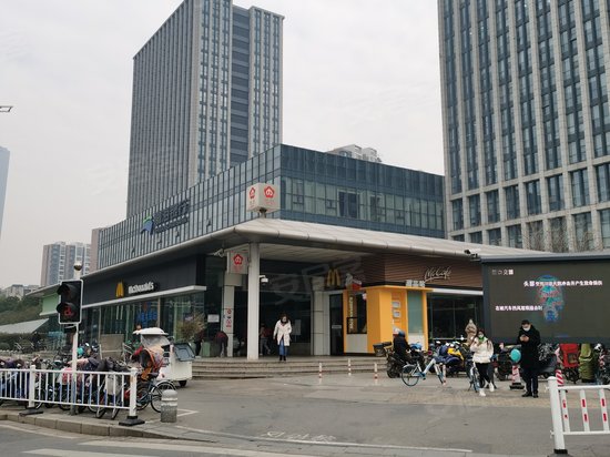 凤凰和熙文化广场(办公)