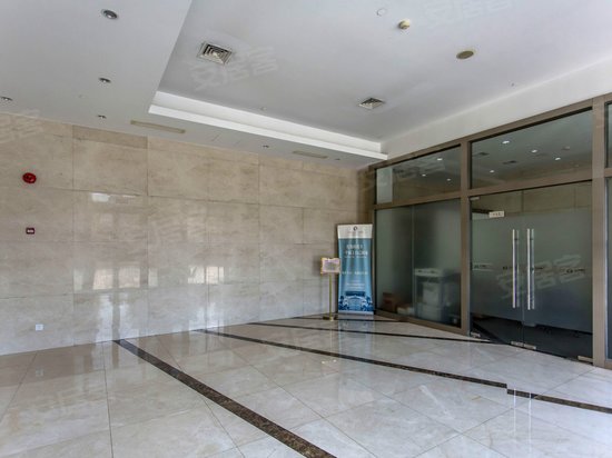 长泰企业天地广场 