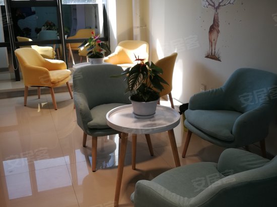 东睿蜂巢众创空间 