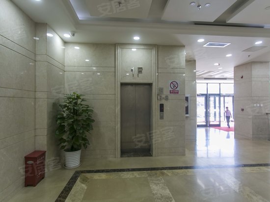 麒麟金阁商务楼 