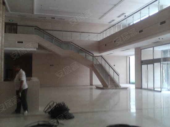 金隅大成玲珑天地 