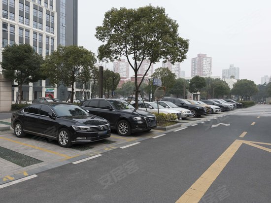 中港汇浦东大厦(办公) 