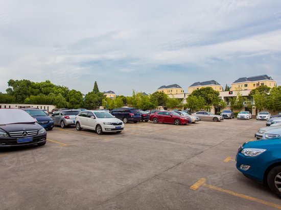 耀华215商务广场 