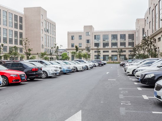 绿亮科创园(泗泾) 