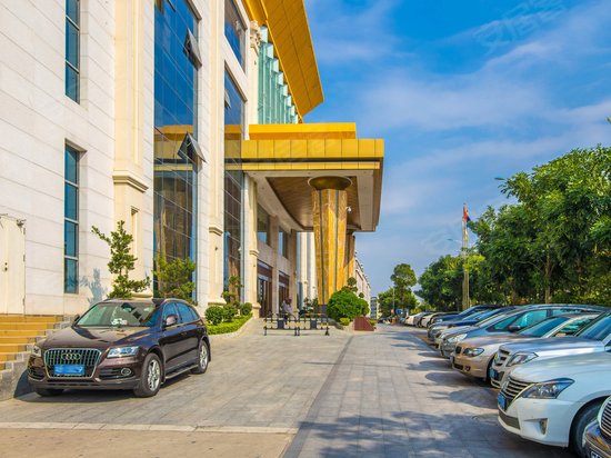 启正源商务中心 