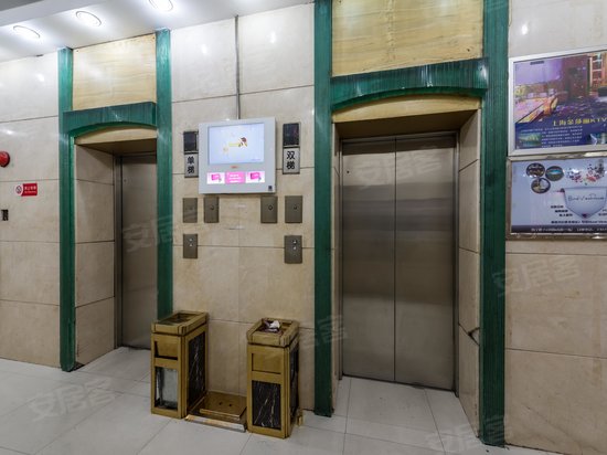 国际商厦商务楼 