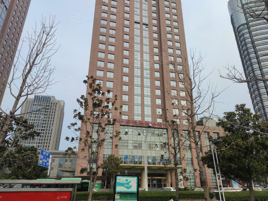 中原广发金融大厦 