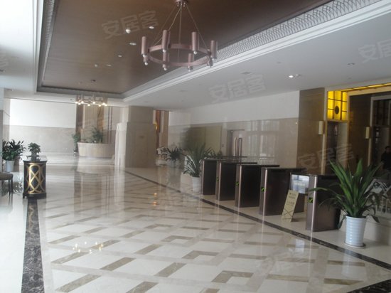 世代锦江国际酒店 