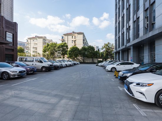 虹口图书馆办公楼 