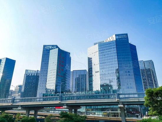 德思勤城市广场(办公)