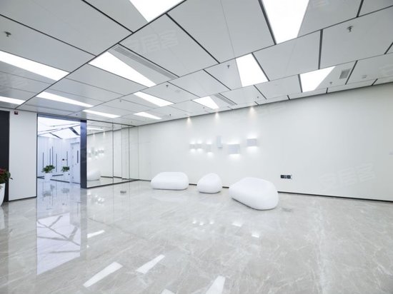 银和港科技创新中心 