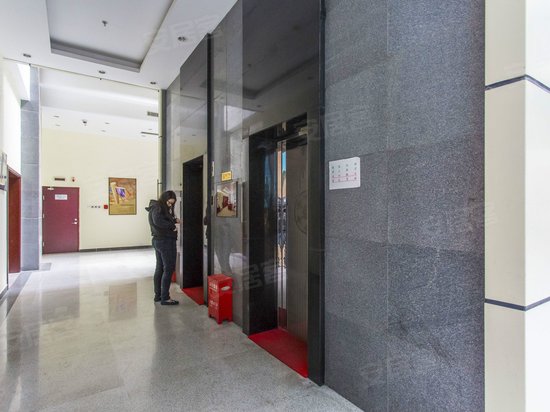 中辉世纪传媒大厦 