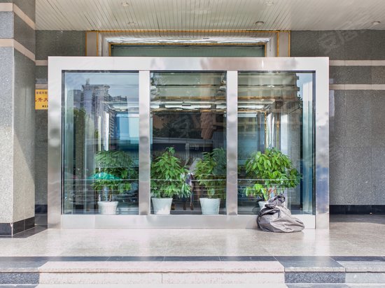 武汉亚贸广场写字楼 