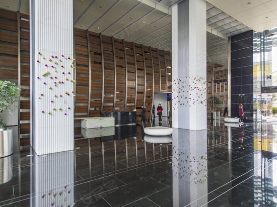 中一国际商务大厦 