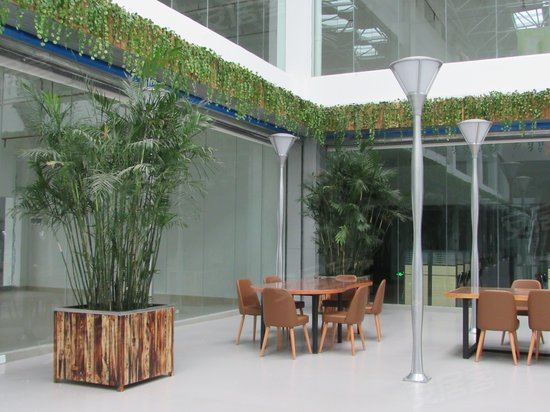 宏信悦谷创业园 