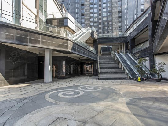 白金湾广场(办公) 