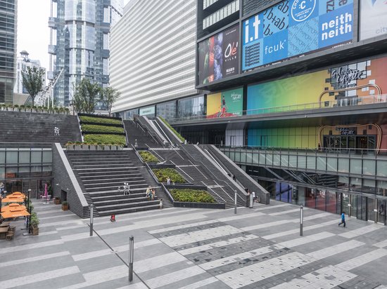 陆家嘴金融广场 