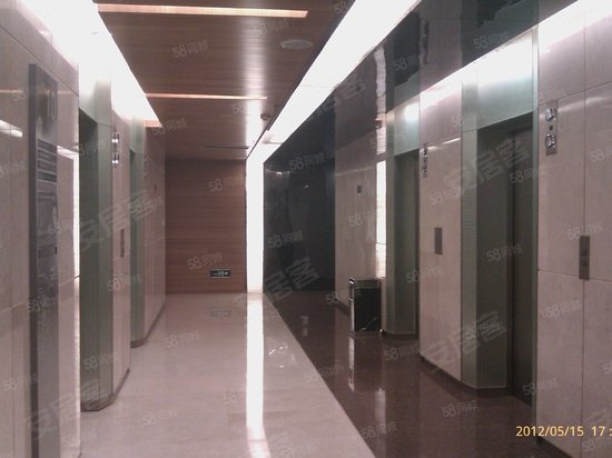 龙湖西城国际写字楼 