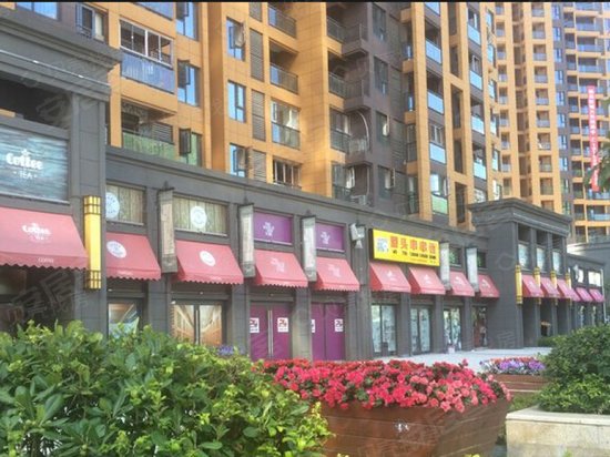 奥山光谷世纪城 