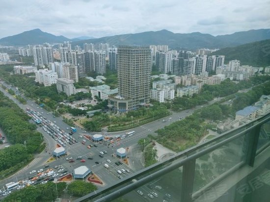 保利中铁中环广场