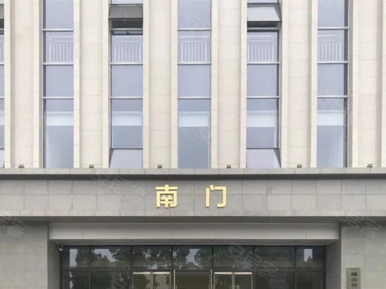 重庆北站北广场公交枢纽站大楼 