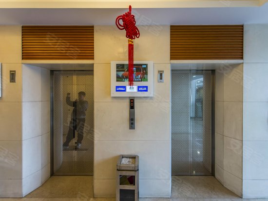 徐家汇国际大厦 