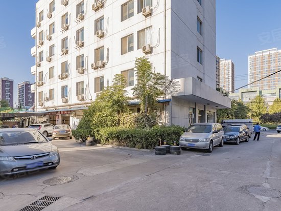 北京机床研究所办公楼 