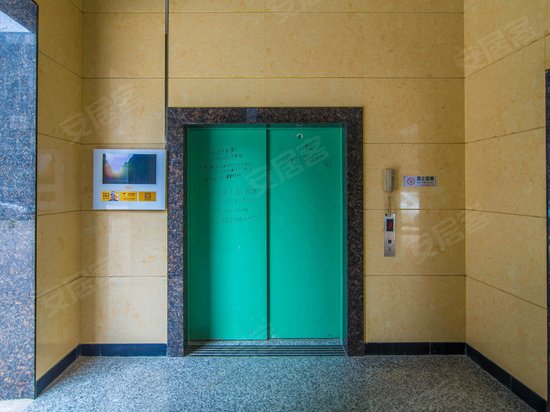 大学城创客小镇 