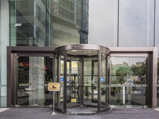 中一国际商务大厦 