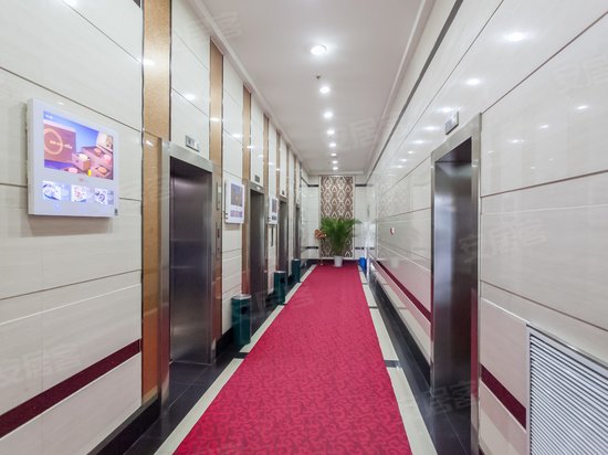 武汉亚贸广场写字楼 