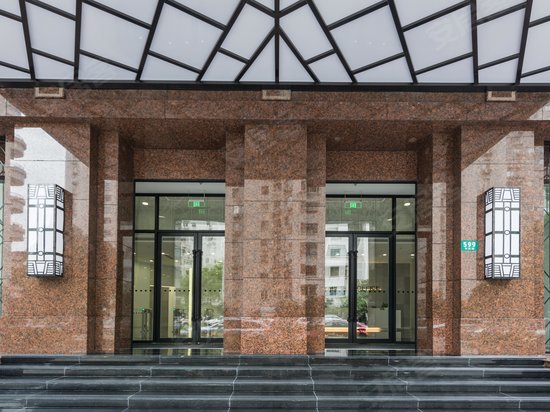 快易名商徐家汇办公中心 