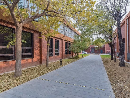 建材城中路12号院 