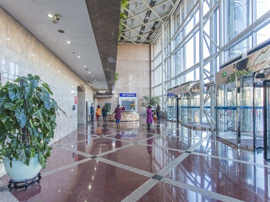 前海人寿金融中心(原惠普大厦) 