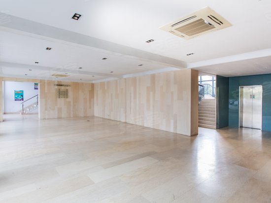 耀华215商务广场 