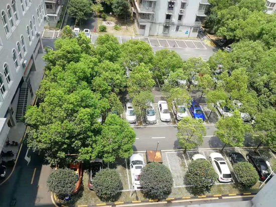 湖北教育出版社 