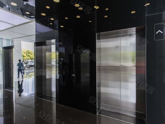 国华人寿金融大厦 