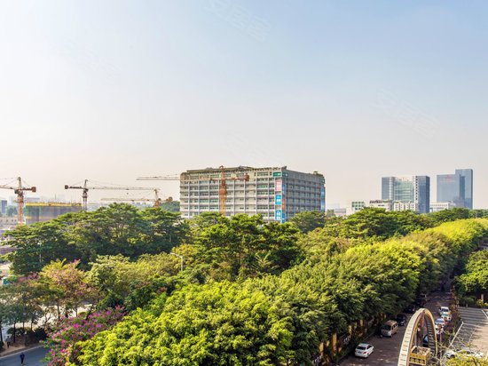 一本电子商务产业园 