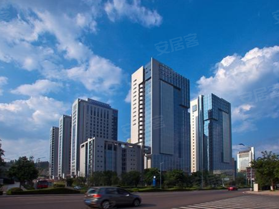 渝兴广场办公楼