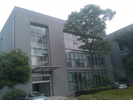 依米康科技集团 