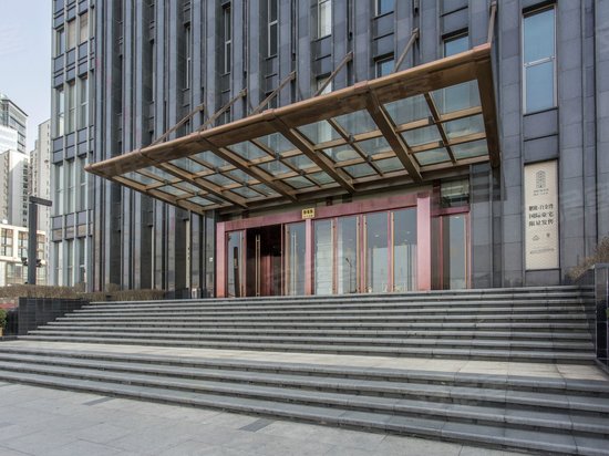 白金湾广场(办公) 