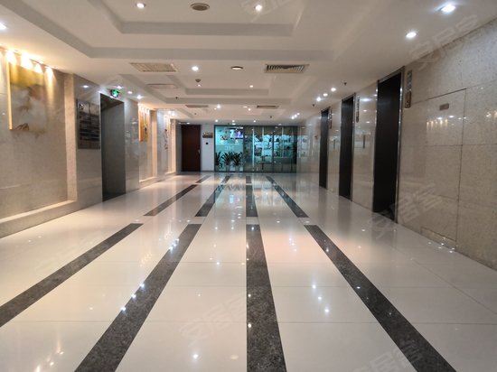 东方广场(办公)